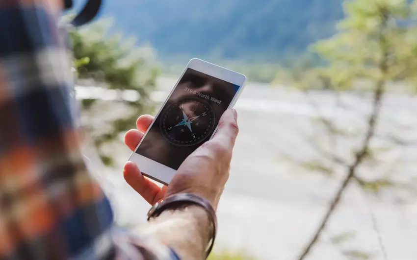 Apple odłożył projekt komunikacji radiowej między iPhonami