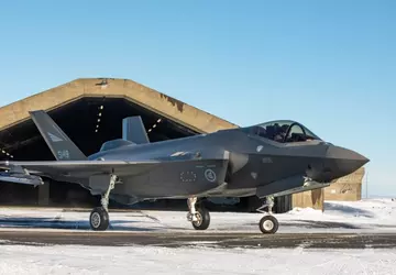 Norwegia uzbroi myśliwce F-35 w bomby ...