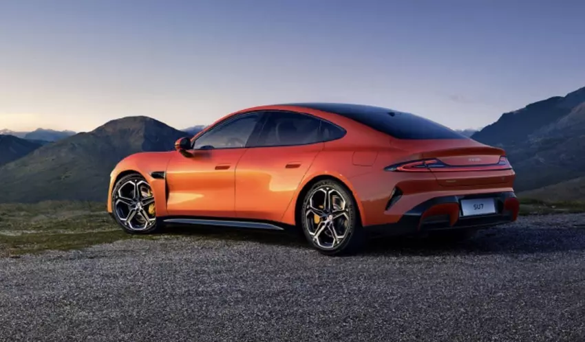 Xiaomi EV planuje dostarczyć 100 000 pojazdów elektrycznych do listopada