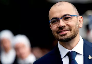 Założyciel DeepMind wypowiedział się przeciwko pośpiechowi ...