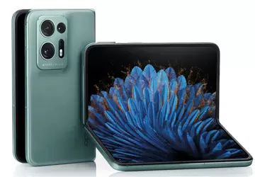 Dwa wyświetlacze OLED i potrójny aparat ...