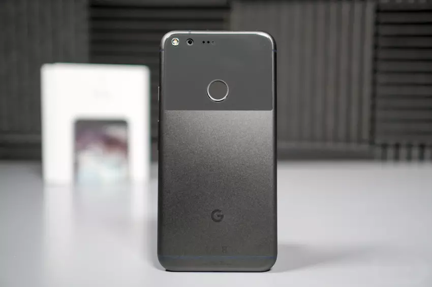 Google zapłaci właścicielom wadliwych Pixel i Pixel XL do 500 USD