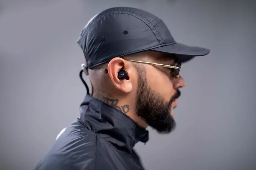 Timati wyprodukował słuchawki Black Star. Na AliExpress są takie same, tylko w 2-3 razy tańsze