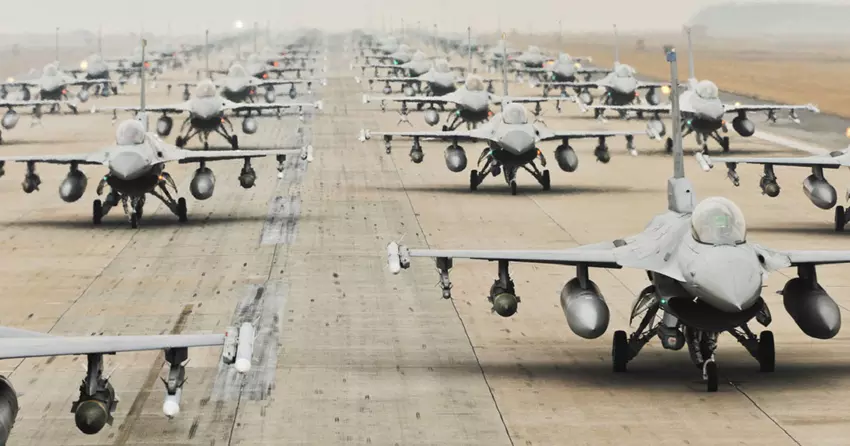 Polska chce zwiększyć flotę myśliwców F-16 Fighting Falcon oprócz F-35 Lightning II i FA-50 Golden Eagle