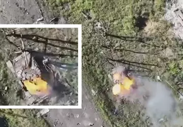 Ukraiński dron z pojedynczym granatem M67 ...