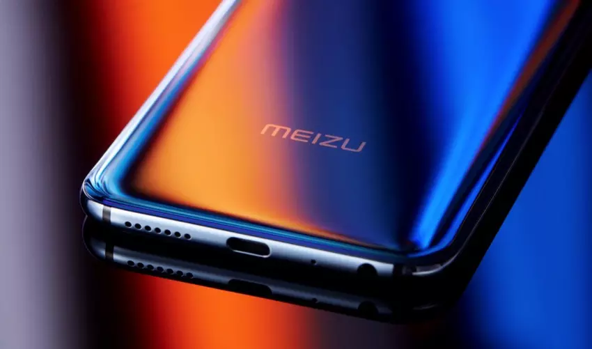 Na zdjęciach pojawił się Meizu 16X z potrójną kamerą i ekranem bez dziur i wycięć