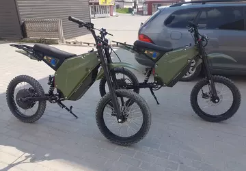 Ukraińskie wojsko używa na froncie rowerów ...