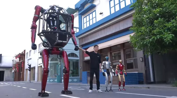 Unitree GD01: Rewolucyjny mecha-robot gotowy do ...
