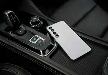 Meizu zapowiada nowy Meizu M20 po ...