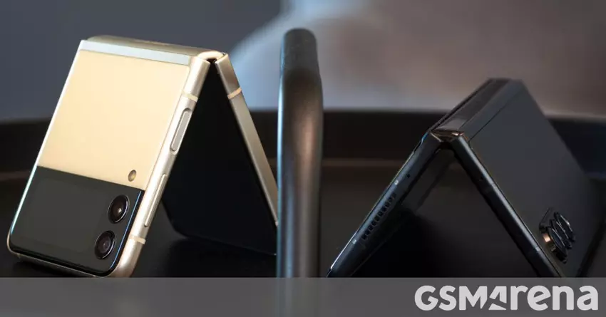 Samsung podobno rozpoczyna masową produkcję nowych składanych flagowych części