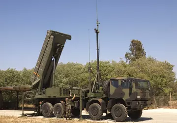 Włochy i Francja kończą przygotowanie kompleksu ...