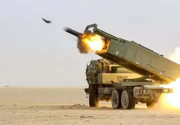 AFU używa HIMARS i wysoce precyzyjnych ...