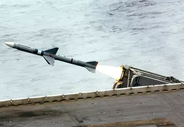 Politico: USA przekażą Ukrainie rakiety ziemia-powietrze ...