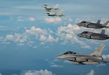 Wielka Brytania i Francja prowadzą wspólne ...