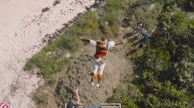 Red Bull bije rekord: Skok Wiary ...