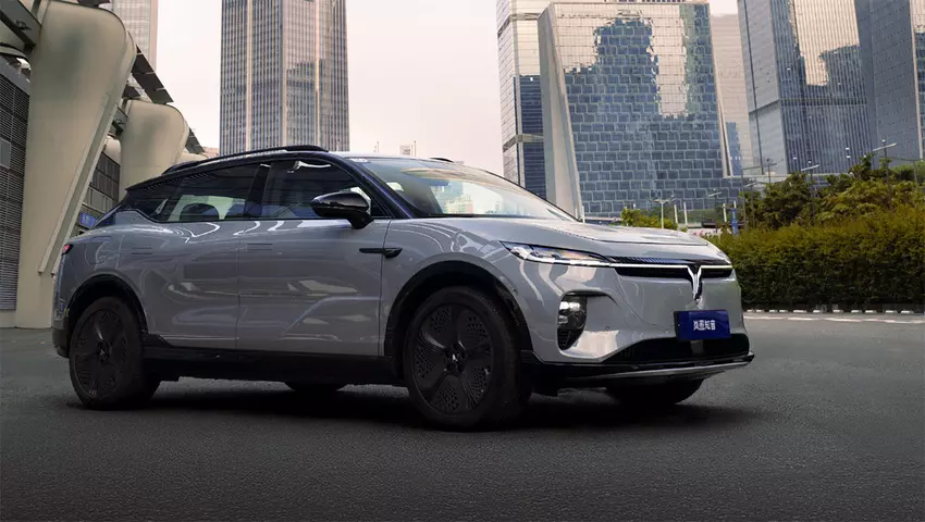 Chińscy producenci Geely i Voyah wdrażają sztuczną inteligencję DeepSeek w swoich samochodach elektrycznych