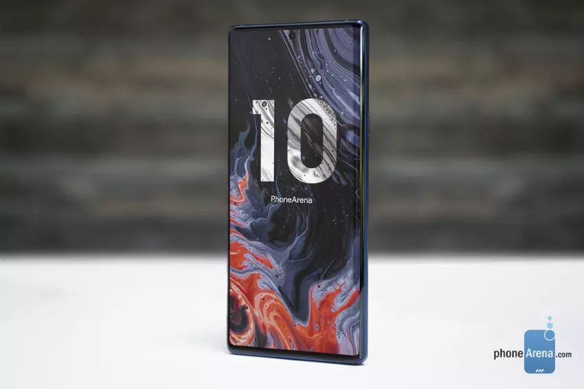 Samsung Galaxy Note 10 na concept renderach: wyświetlacz z wycięcięm w środku i kamera z czterema modułami 