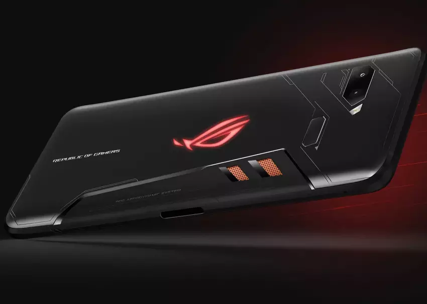 Czekać! ASUS ROG Phone II wreszcie dostał Androida 11