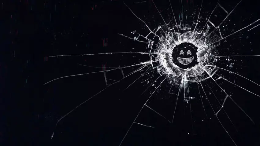 Twórca "Black Mirror", Charlie Brooker, zajmuje stanowisko w sprawie krytyki, że serial stracił swoją charakterystyczną przewagę po przeniesieniu do Netflix.