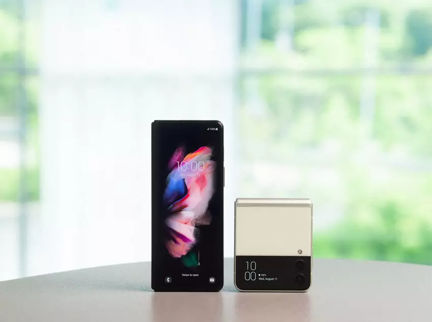 Niestety: składane smartfony Samsung Galaxy Z Fold 3 i Z Flip 3 również tracą ładowarkę
