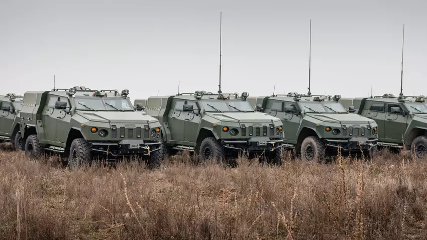 Ukraińskie wojsko otrzymało nowe krajowe pojazdy opancerzone "Novator"