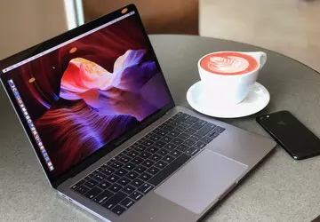 FCC przypadkowo ujawniła informację o nowym ...