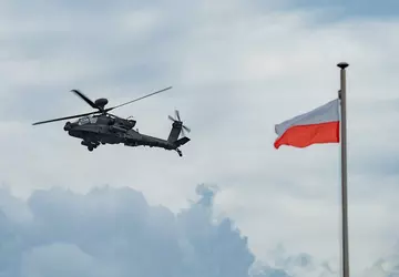 Polska rozpocznie samodzielne serwisowanie śmigłowców AH-64E ...