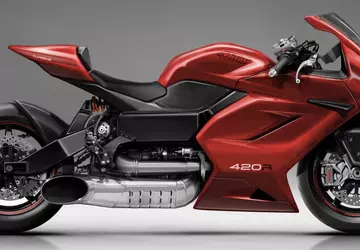 420 KM, prędkość maksymalna 439 km/h: ...