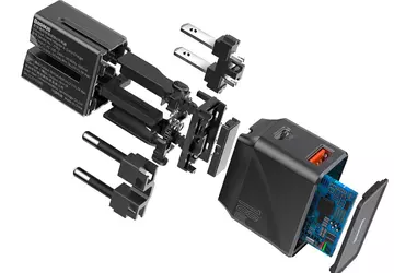 Uniwersalna 18-watowa podróżna ładowarka Baseus