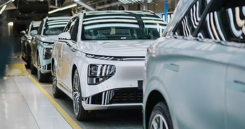 Produkcja kontraktowa: Magna rozpoczęła assembling crossoverów Xpeng G6 i G9 w Austrii