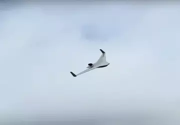 EOS Technologie zaprezentowała Veloce 330: odrzutowy ...