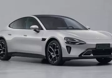 Xiaomi SU7 po raz pierwszy ujawniony ...