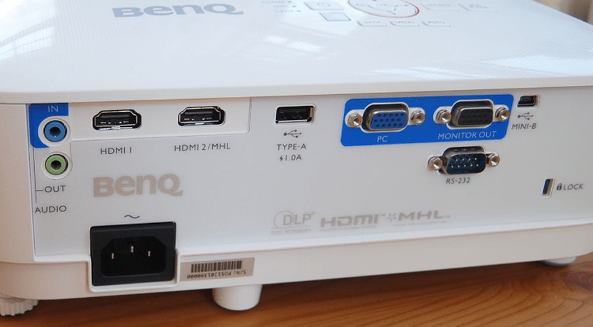  Benq TH671ST czy Optoma EH200ST