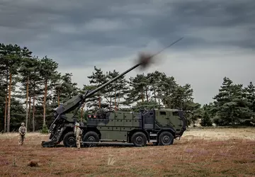 Siły Zbrojne Ukrainy prezentują duńską wersję ...