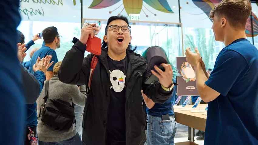 Sprzedaż iPhone w Chinach w Q2 2025 po raz pierwszy rośnie po dwóch latach spadków: +8%