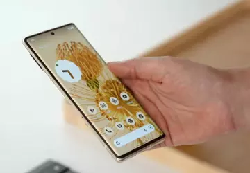 Google wypuściło dziwną aktualizację dla Pixel ...