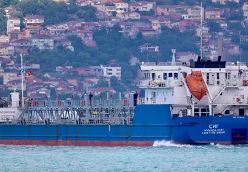 Dron morski przewożący 450 kg trotylu ...