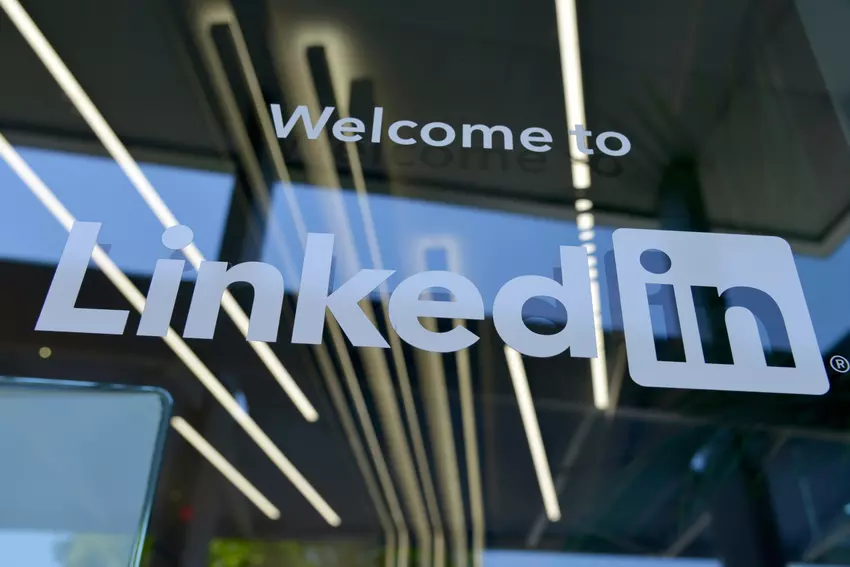 LinkedIn pracuje nad stworzeniem trenera poszukiwania pracy AI