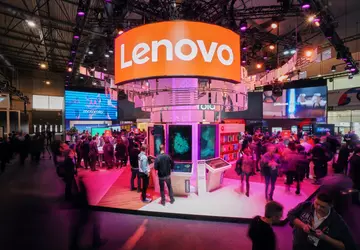 Sieć ma kolejny zwiastun bezramowego smartfona ...