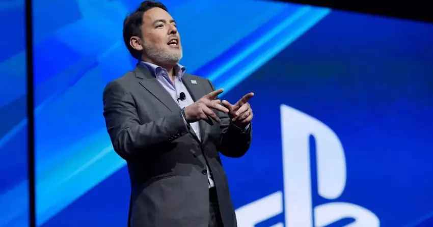 Były dyrektor PlayStation uważa, że wieloplatformowa strategia Xboksa może odnieść taki sam sukces jak Sega