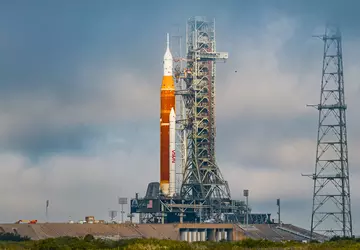 Długo cierpiąca rakieta księżycowa firmy Space ...