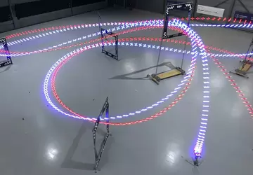 Sztuczna inteligencja po raz pierwszy pokonuje ...