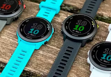 Garmin wprowadza Instinct Crossover, zasilany energią ...