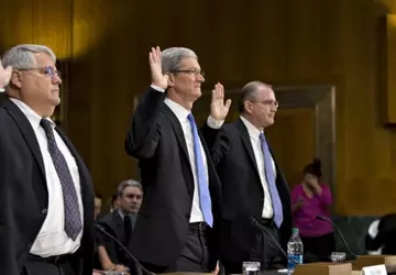 Apple straciło 500 milionów dolarów podczas ...