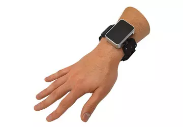 Facebook ogłosił bransoletkę, która pozwala na ...