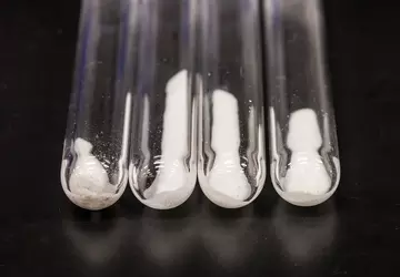 Sztuczna inteligencja odkryła nową substancję dla ...