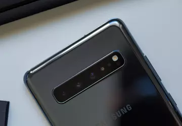 Podobnie jak Xiaomi Mi Note 10 ...