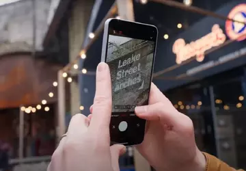 Tak dobry jak iPhone 16: Nic ...