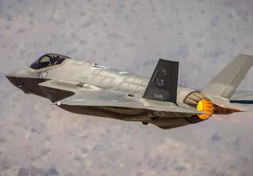 Pentagon nie zbuduje adaptacyjnego silnika dla ...