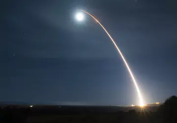 Northrop Grumman testuje przyszłą międzykontynentalną rakietę ...